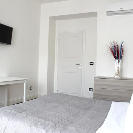 Art Apartment Stazione B 佛罗伦萨 外观 照片