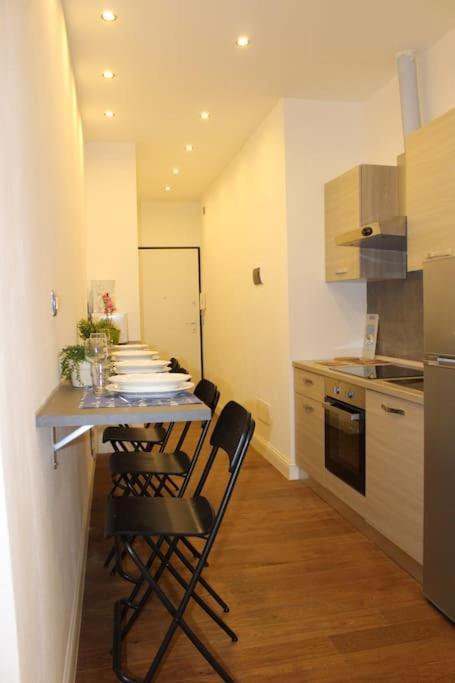 Art Apartment Stazione B 佛罗伦萨 外观 照片