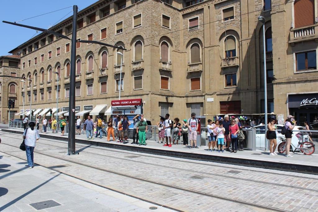 Art Apartment Stazione B 佛罗伦萨 外观 照片